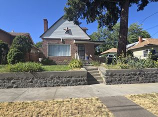 711 NW Carden Ave, Pendleton, OR 97801