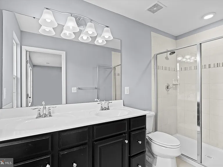 6190 Willow Pl — Photo 11