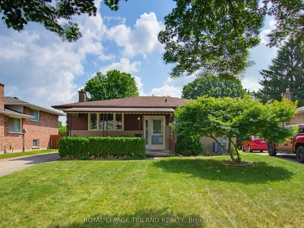 115 Champlain Cres, London, ON N5V 1H2