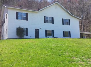 148 Ernest Slusher Rd, Pineville, KY 40977