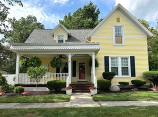 106 High St, Wakarusa, IN 46573