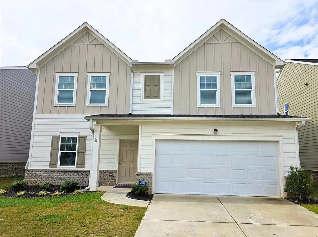 4 bed, 2.5 bath, 2132 sqft, $2,300 — Photo 2