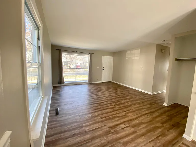 48 Briar Ln — Photo 8