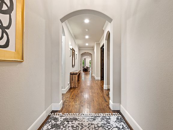 4th image of 308 Boonesville Bnd