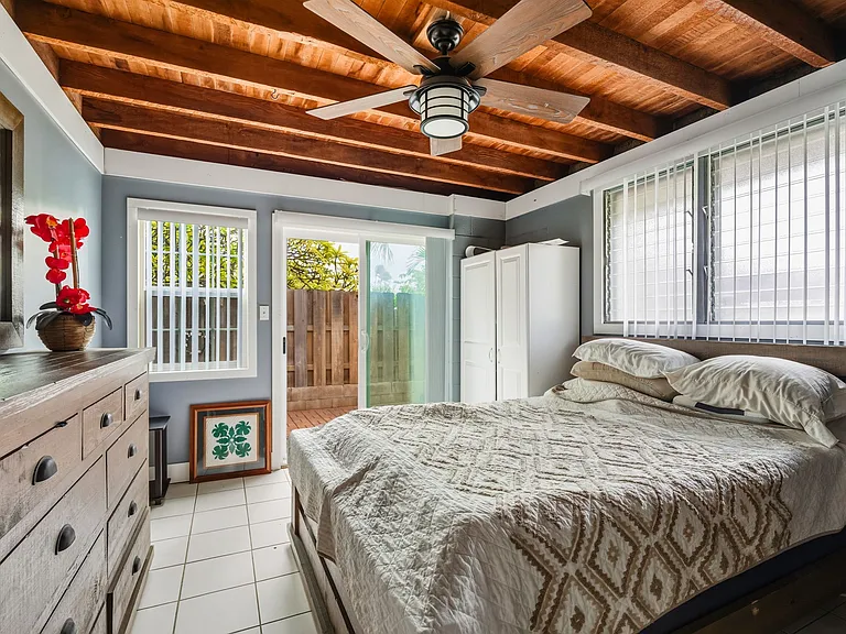 411D Kapahulu Ave #D — Photo 6