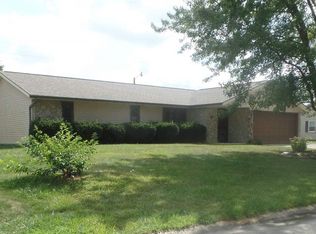 1220 N Swiss Dr, Muncie, IN 47304