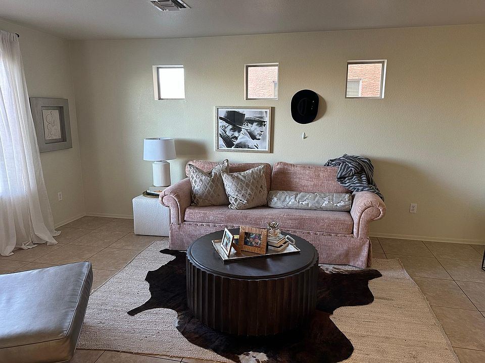 1st image of 10577 E Singing Canyon Dr