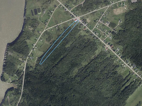 8 Highway 242, Joggins, NS B0L 1A0