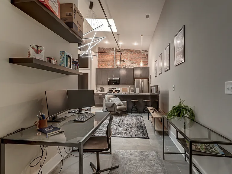 1523 W Cary St #B2 — Photo 15