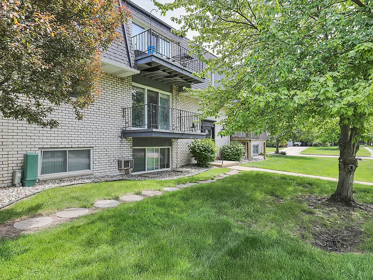 5535 W Saint Joe Hwy #B12 — Photo 2