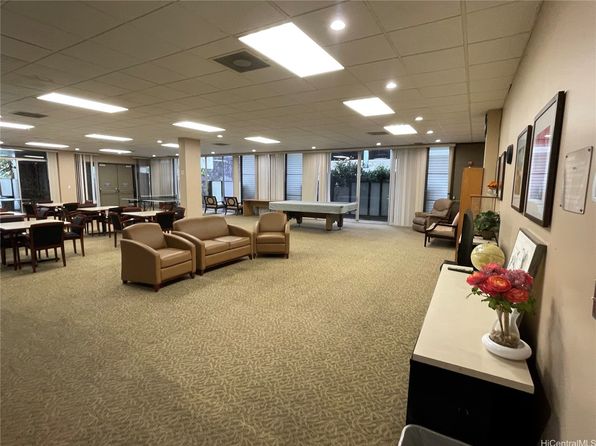 1561 Kanunu St APT 1206, Honolulu, HI 96814