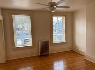 229 E 3rd St #2F, Covington, KY 41011