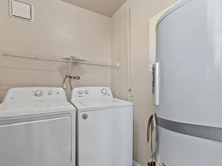 9325 W Desert Inn Rd #190 — Photo 17