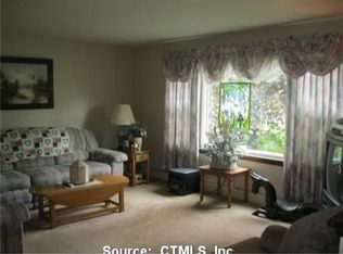 45 Nod Brook Rd, Wallingford, CT 06492