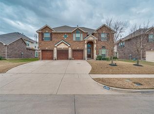 4402 Woodcrest Ln, Mansfield, TX 76063