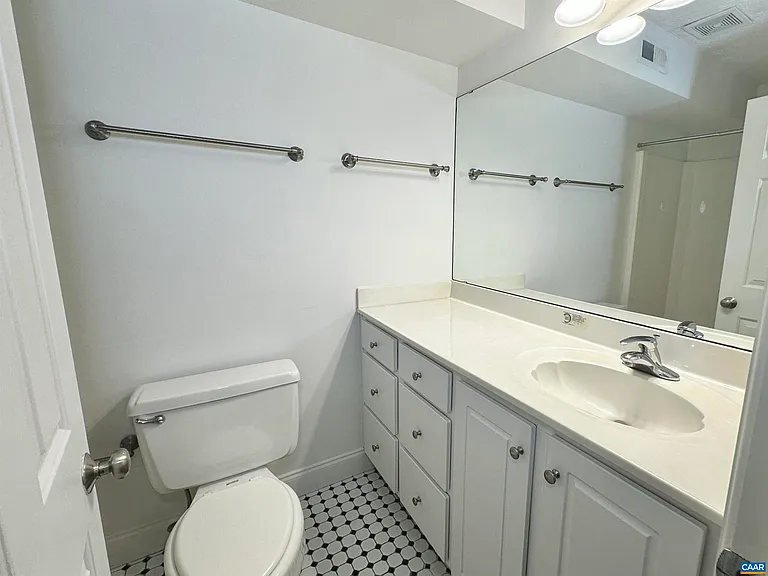 104 Turtle Creek Rd #9 — Photo 10