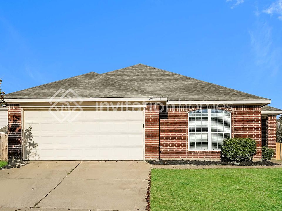 1st image of 409 Heritage Dr