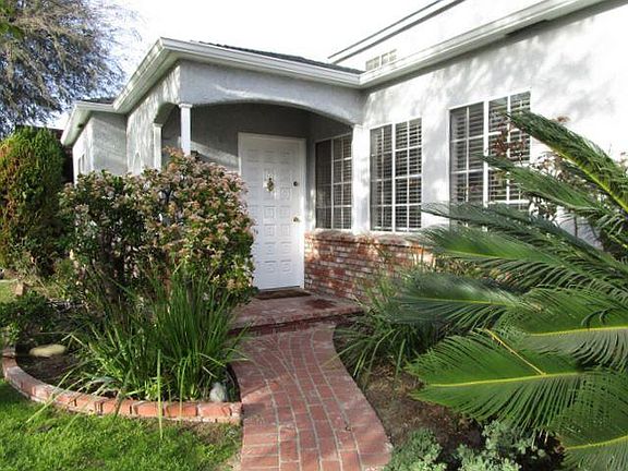 4th image of 314 S Griffith Park Dr