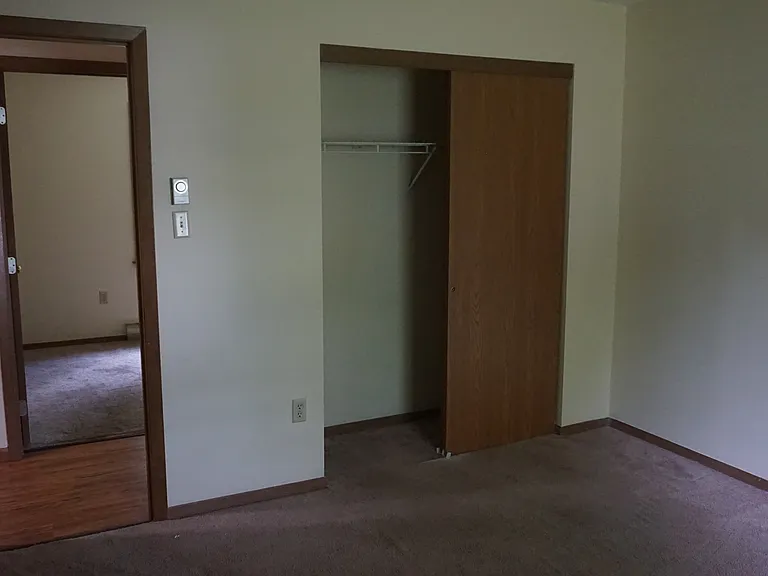 311 Juniper Dr — Photo 12