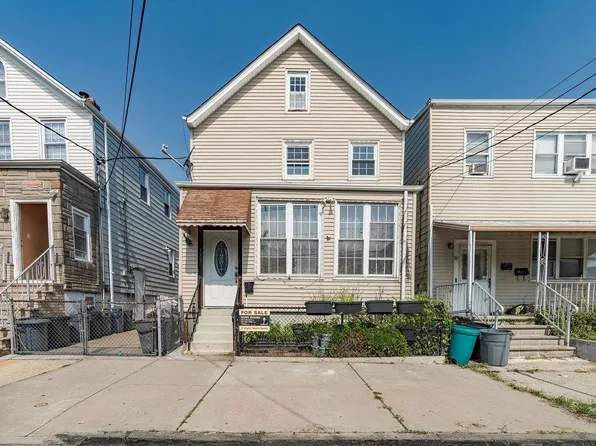 179 Hobart Avenue image 1 of 31