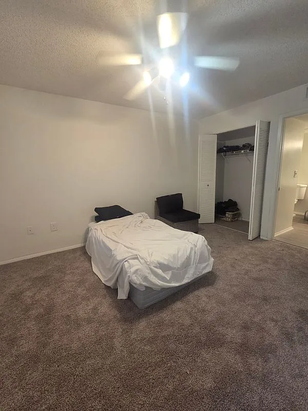 2 bed, 2.0 bath, 1200 sqft, $1,550 — Photo 2