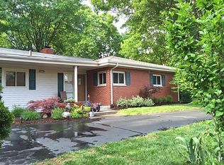 715 Oakwood Dr, Hamilton, OH 45013