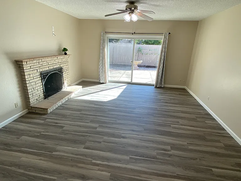 3010 Barrymore Dr — Photo 7