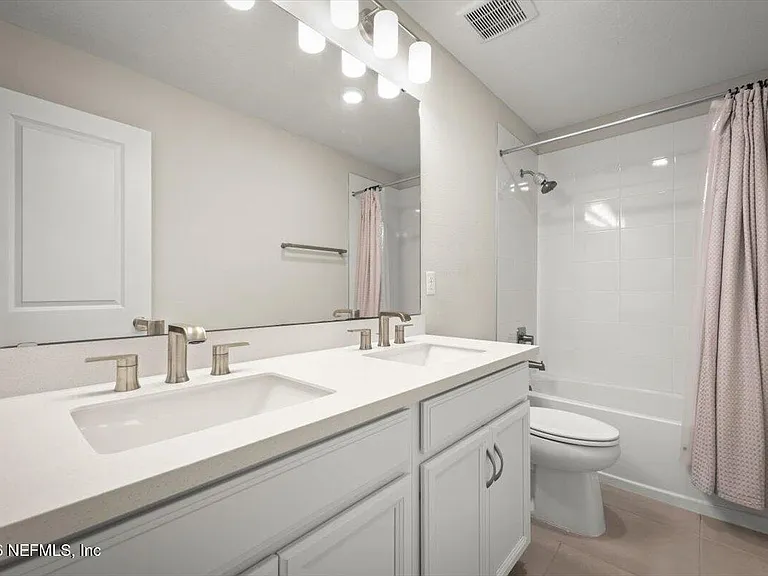 63 Millenia Dr — Photo 35