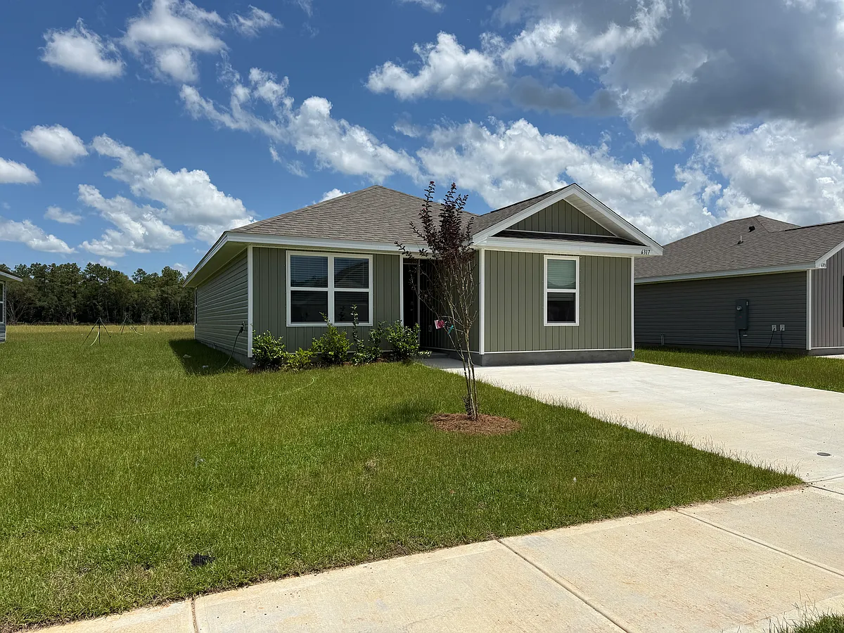 Building Photo - 6317 Firefly Dr