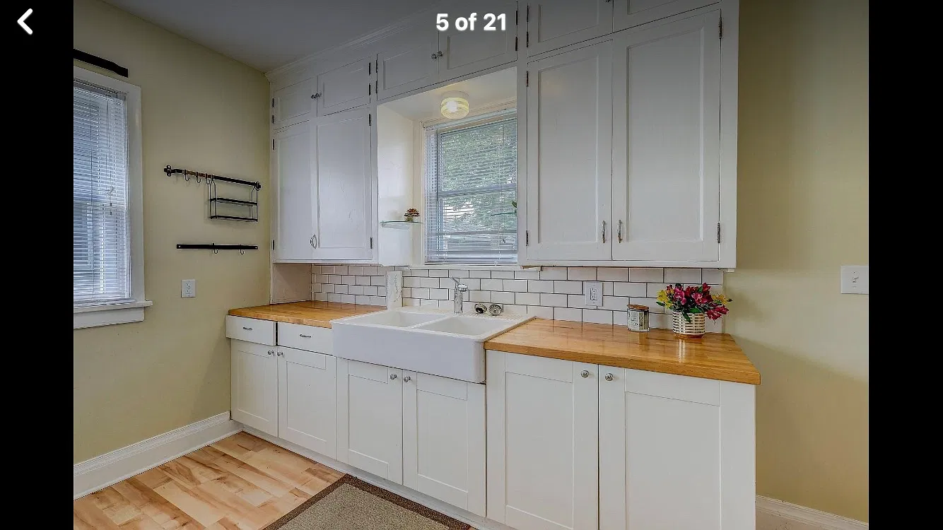 2822 Stevens Ave — Photo 4