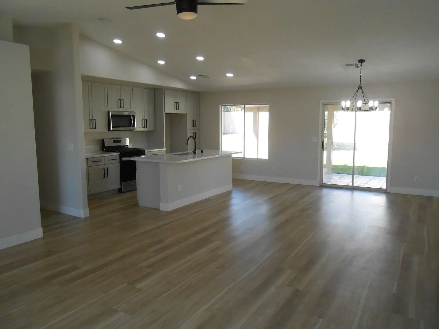 Single Story home in Copper Canyon — Photo 4