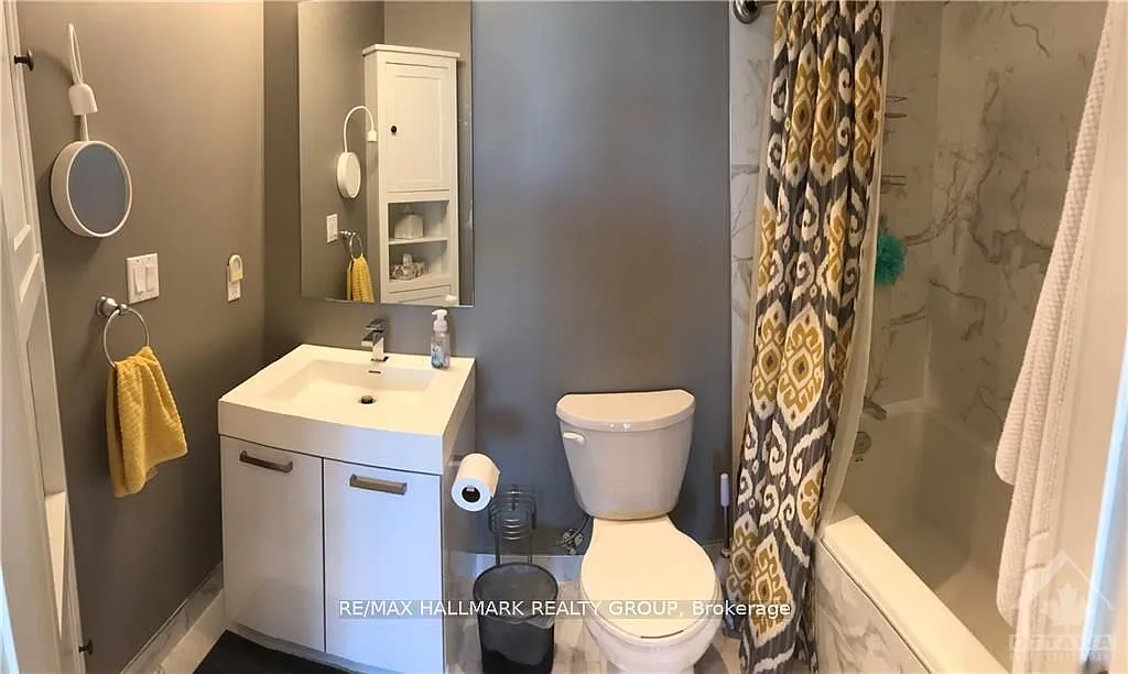 1 bed, $2,000 — Photo 3