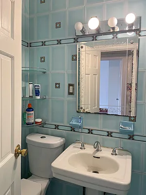 Rented by Steffan Olausson Partridge, LREB | media 8
