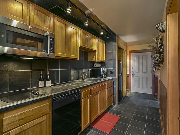4th image of 18575 SW Century Dr #1021/1022