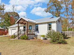 120 Laurel Dr, Hartwell, GA 30643