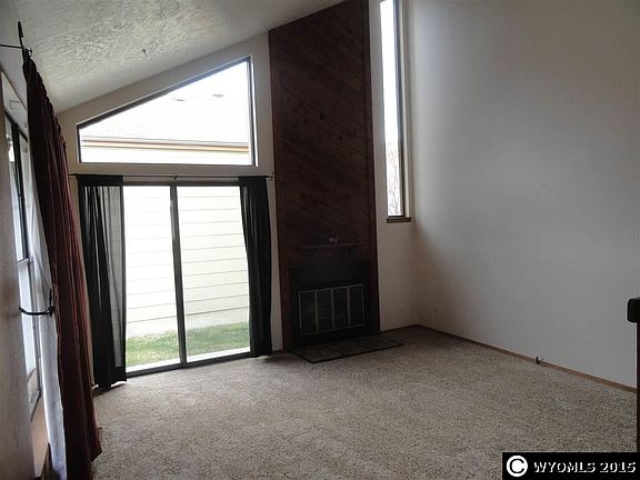 2nd image of 700 Shoshone Ave Unit 5
