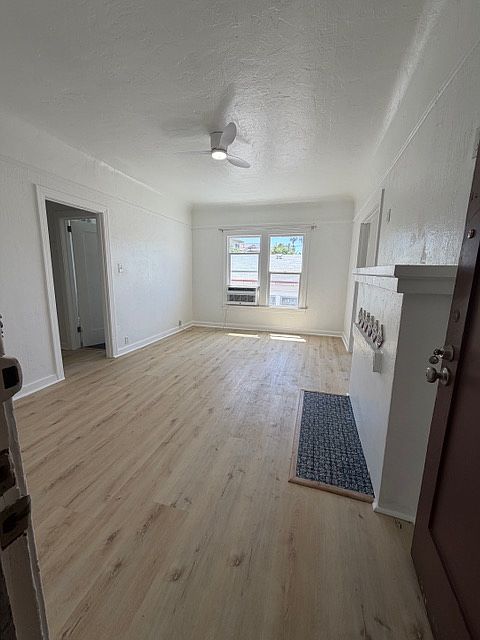 1st image of 1141 Echo Park Ave #108