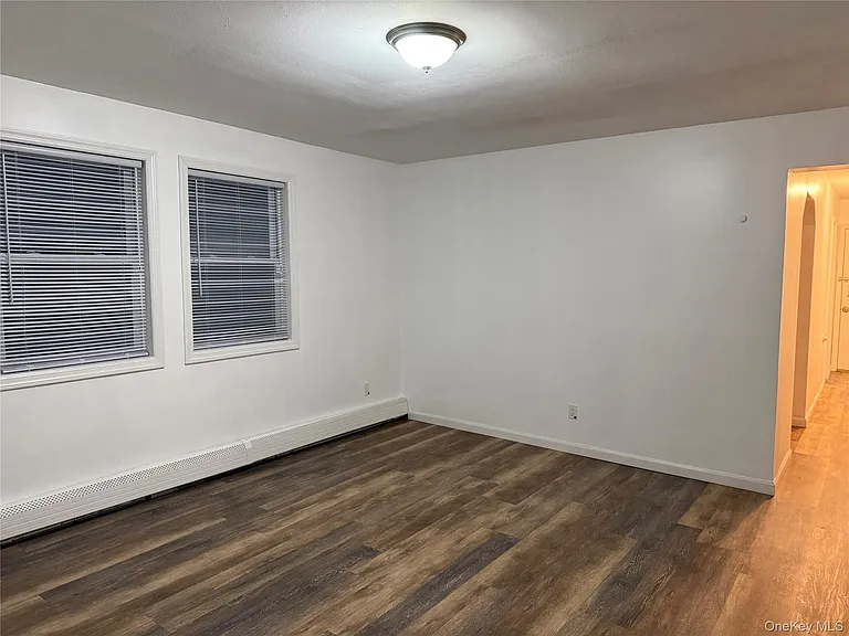 2129 Julia Goldbach Ave — Photo 2