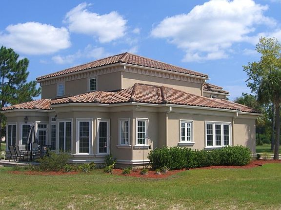 Large Backyard--Perfect for a Pool & Fence
