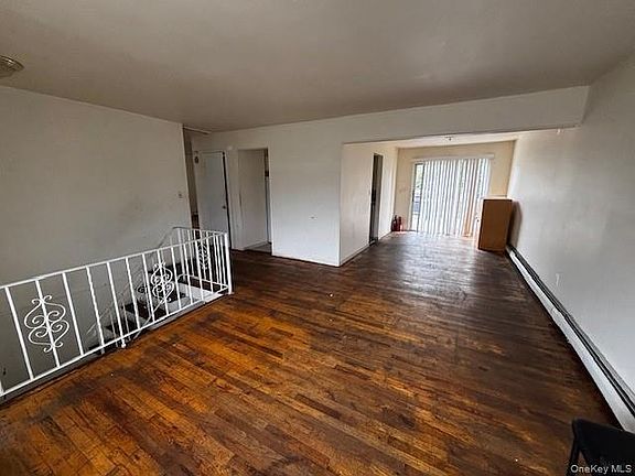 2nd image of 305 10th Avenue