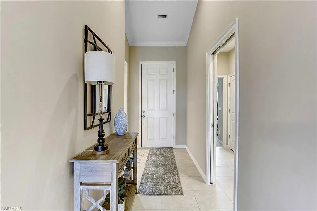 2 bed, 2.0 bath, 1528 sqft, $6,000 — Photo 1