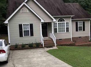 185 Beaver Ridge Dr, Youngsville, NC 27596