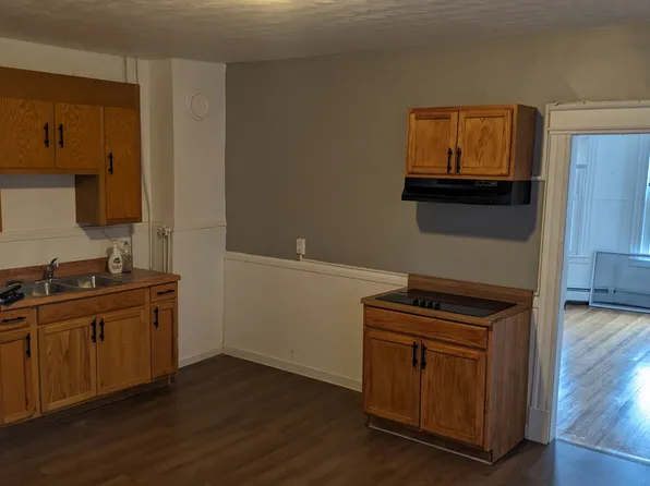 23 Lyman St #2W, New Britain, CT 06053