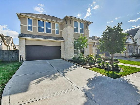 4th image of 18727 Penn Farm Dr