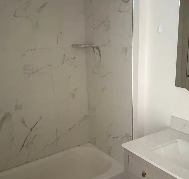 451 W Bringhurst St — Photo 21