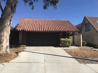 27080 Rio Pecos Dr, Santa Clarita, CA 91354