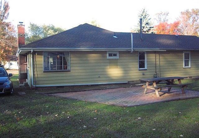 2nd image of 17347 Wick St