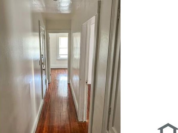233 Ravine Ave