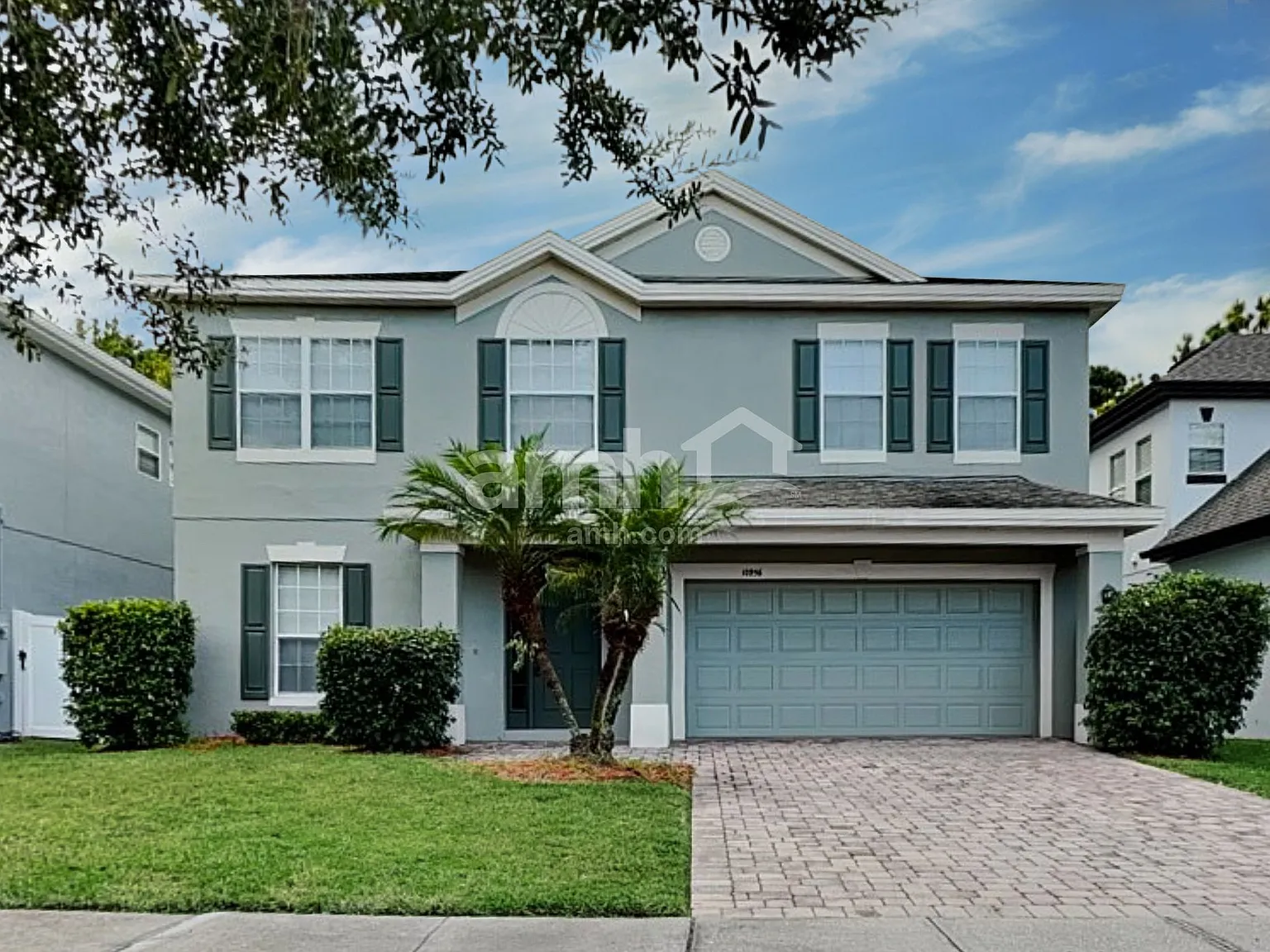 5 bed, 3.0 bath, 2730 sqft, $3,040 — Photo 1