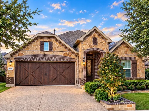 903 Dove Trl, Euless, TX 76039